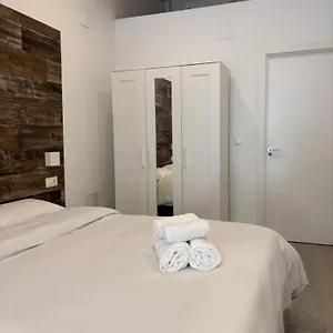 https://fantastico-y-luminoso-estudio-en-malaga.1costadelsol.com